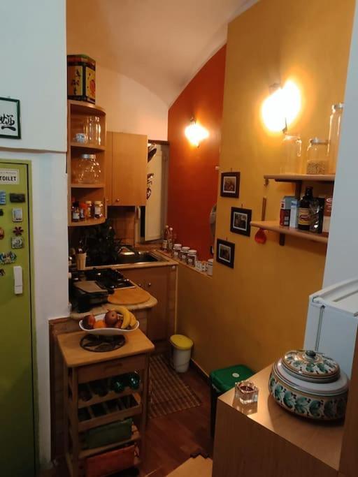 Casa Vacanza-Donnamalia Napoli Centro Storico Villa Eksteriør billede